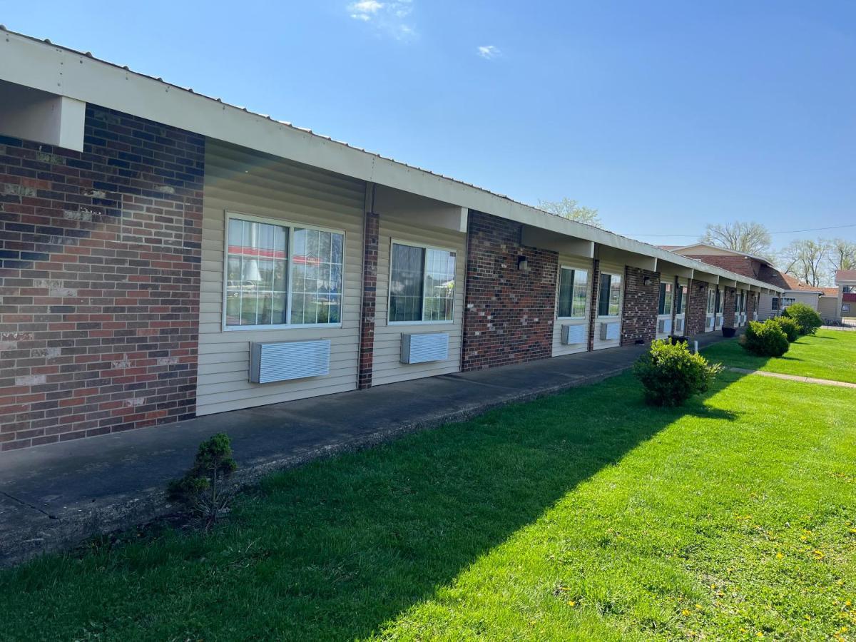 Town & Country Motel Clinton Zewnętrze zdjęcie